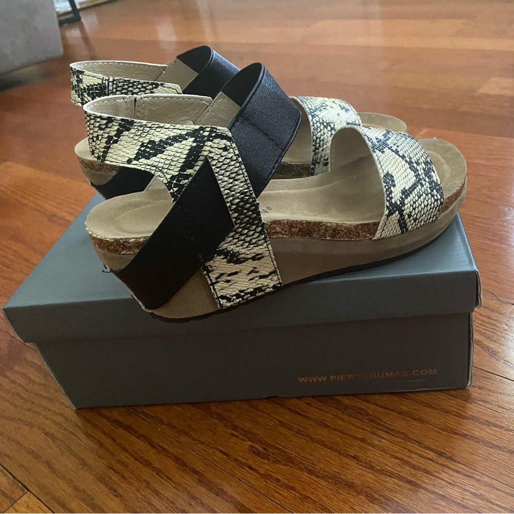 Snake skin wedges